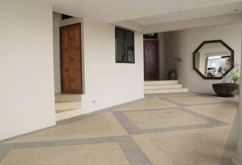 Stunning Oceanview Villa Taipan