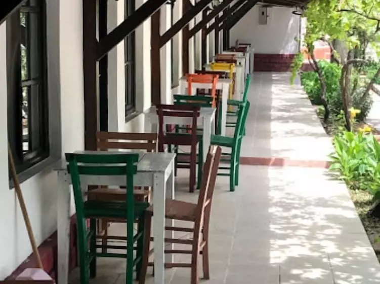 Assos Yenibahce Motel