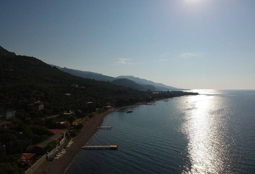 Assos Yenibahce Motel