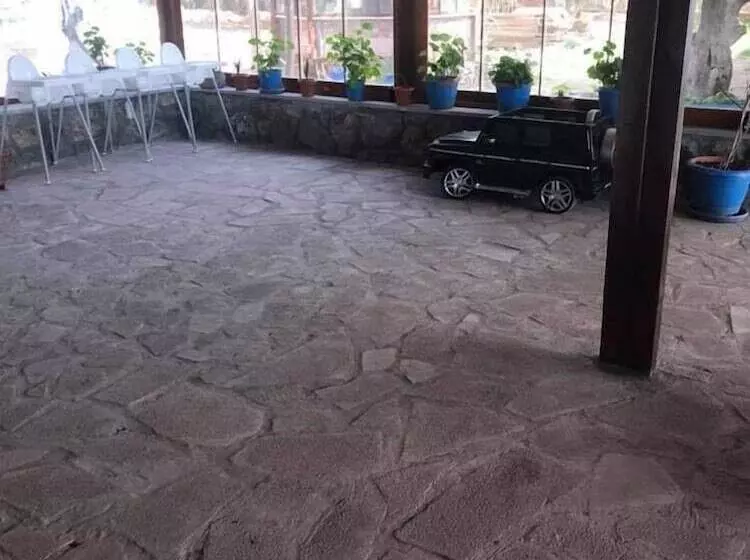 Assos Yenibahce Motel