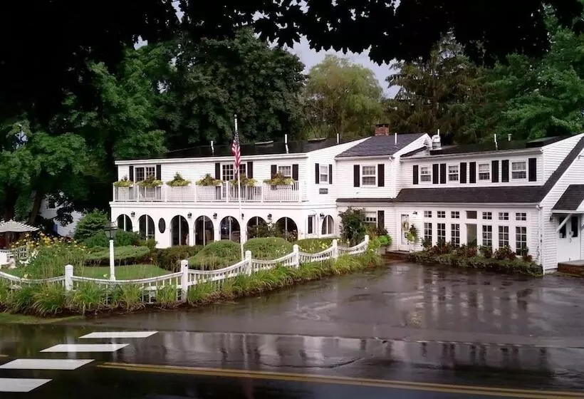 ベッドアンドブレックファースト Hartwell House Inn