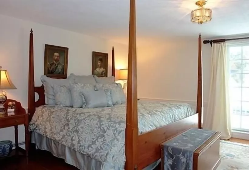 ベッドアンドブレックファースト Hartwell House Inn