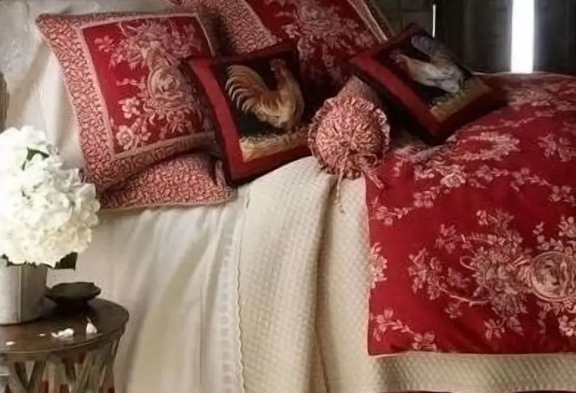 ベッドアンドブレックファースト Hartwell House Inn