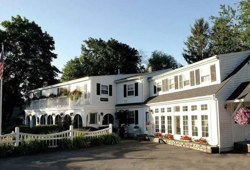 ベッドアンドブレックファースト Hartwell House Inn