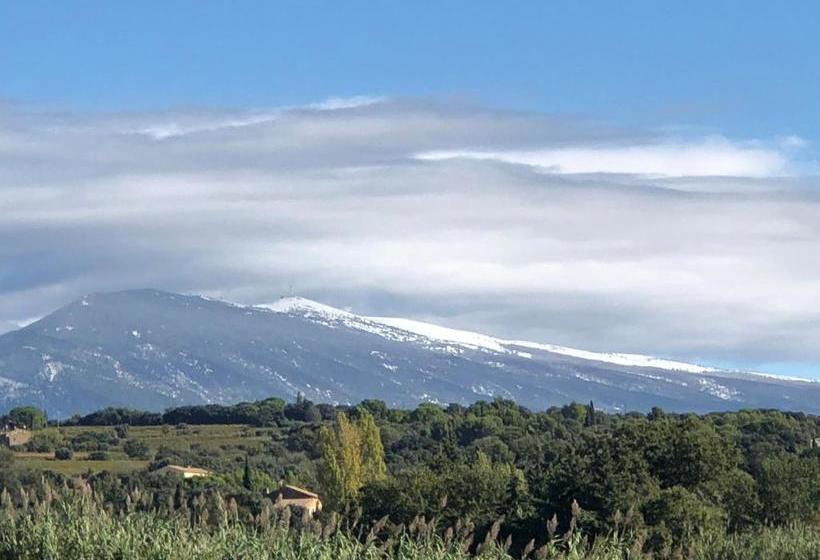 تختخواب و صبحانه Le Mas Au Portail Bleu