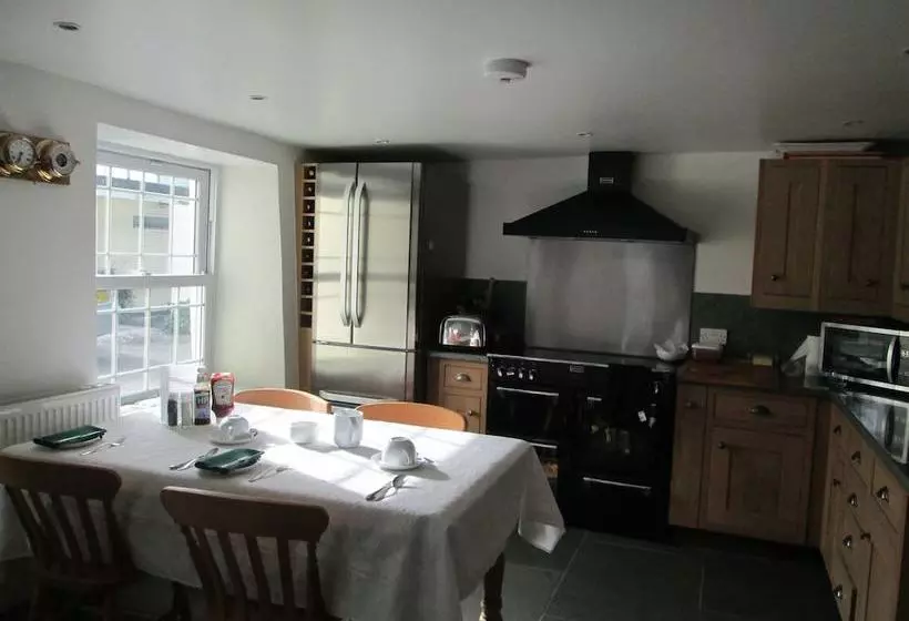 Bed and Breakfast Ragstones