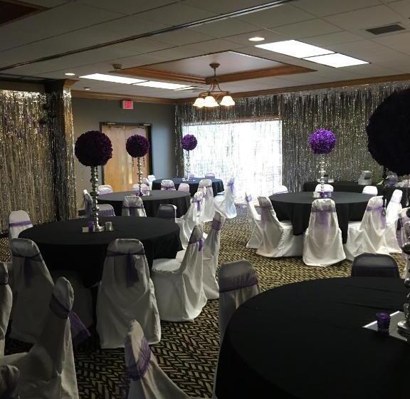 Отель Southgate