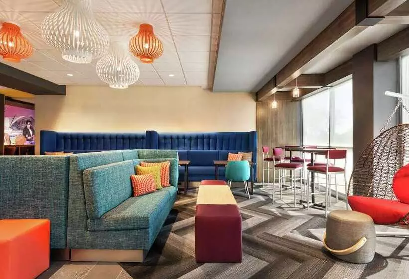 Hotelli Tru By Hilton Milwaukee Brookfield