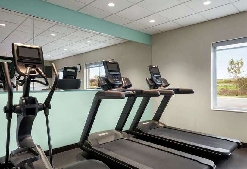 فندق Tru By Hilton Milwaukee Brookfield