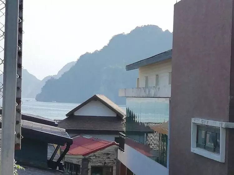 Neverland Hostel