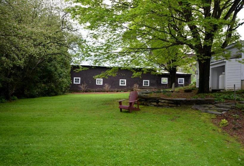 Applebutter Inn Bed & Breakfast