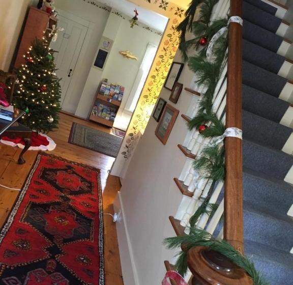 Applebutter Inn Bed & Breakfast