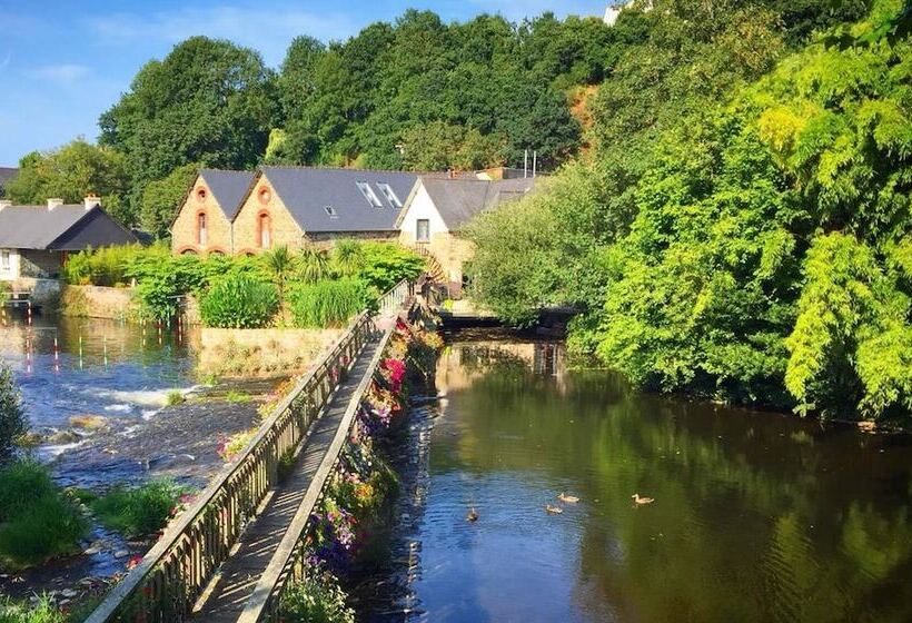 Au Bord De La Rive B&b