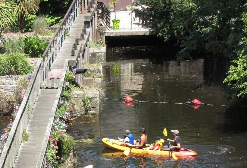 Au Bord De La Rive B&b