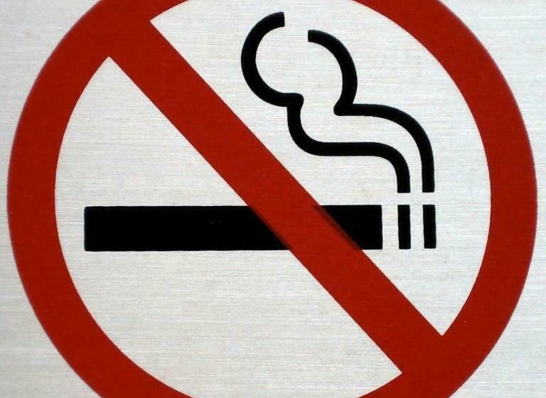 Au Bord De La Rive B&b