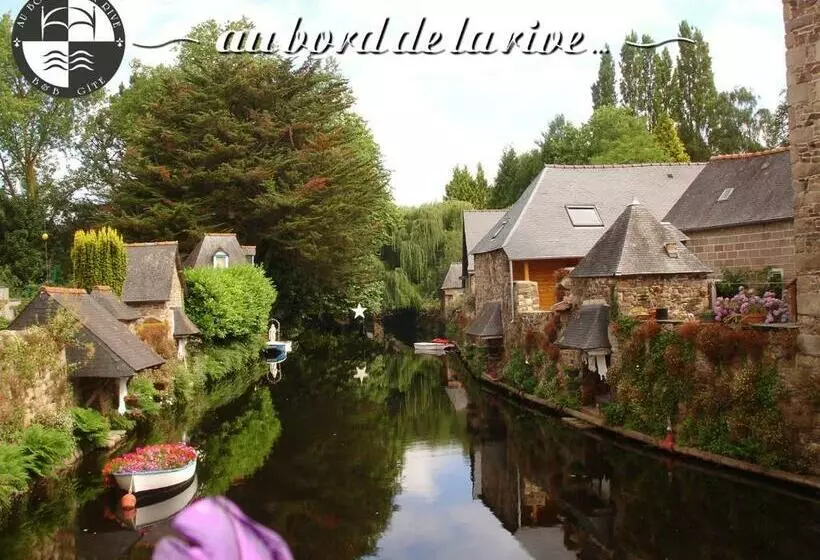 Au Bord De La Rive B&b