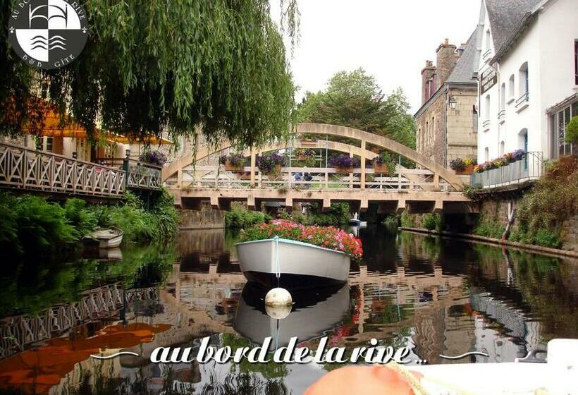 Au Bord De La Rive B&b