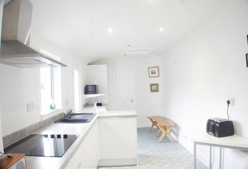 تختخواب و صبحانه Barns Serviced Accommodation