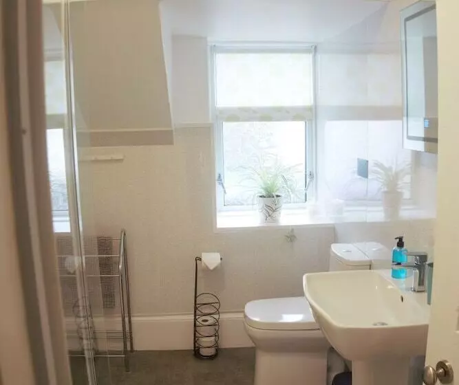 تختخواب و صبحانه Barns Serviced Accommodation