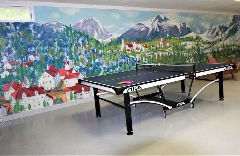 Aamiaismajoitus (B&B) Blue Gentian Lodge At Magic Mountain