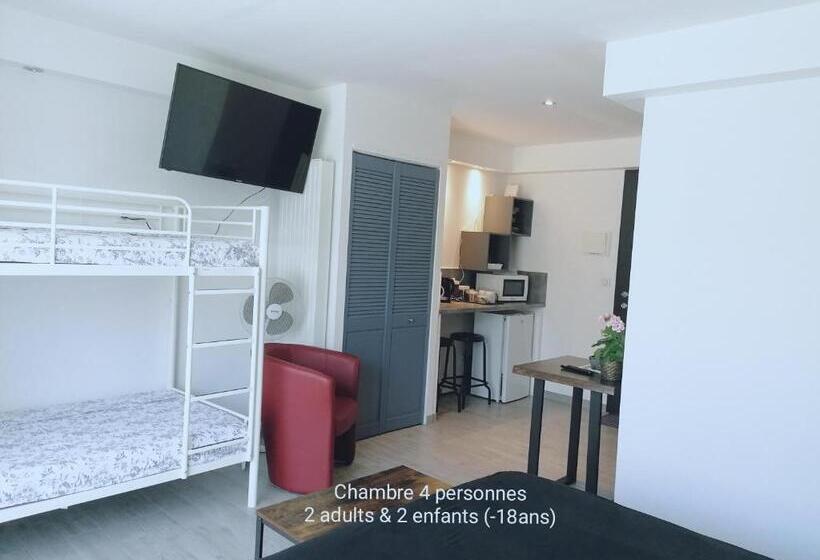 تختخواب و صبحانه Chambres D'hotes Grace