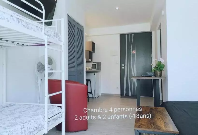 ベッドアンドブレックファースト Chambres D'hotes Grace