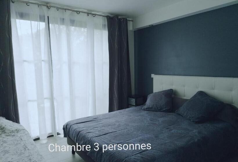 تختخواب و صبحانه Chambres D'hotes Grace