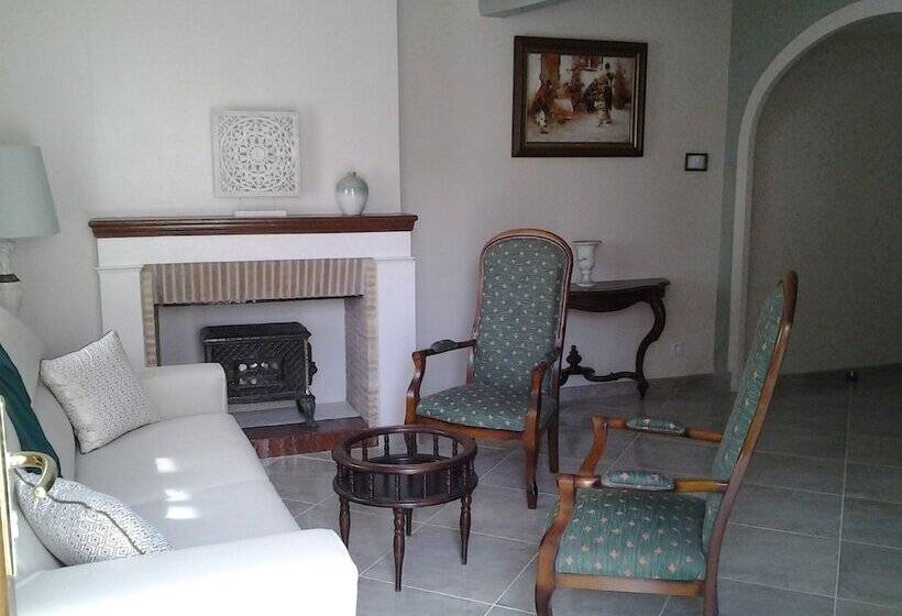 مبيت وإفطار Le Manoir Des Roches