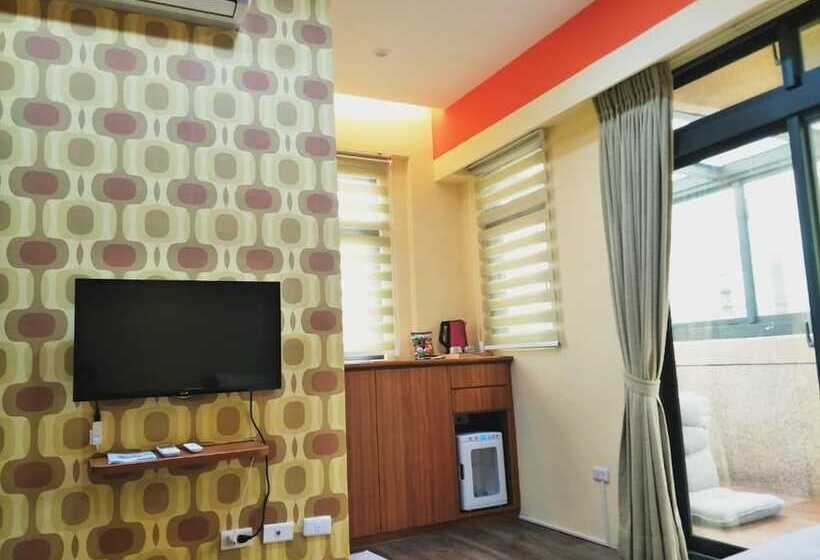 تختخواب و صبحانه Letes Stay