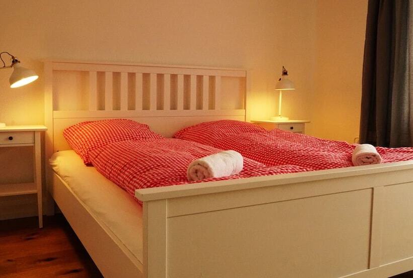 Hotel Adventure Guesthouse