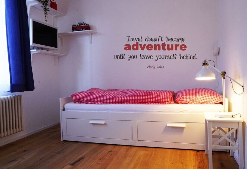 Hotel Adventure Guesthouse