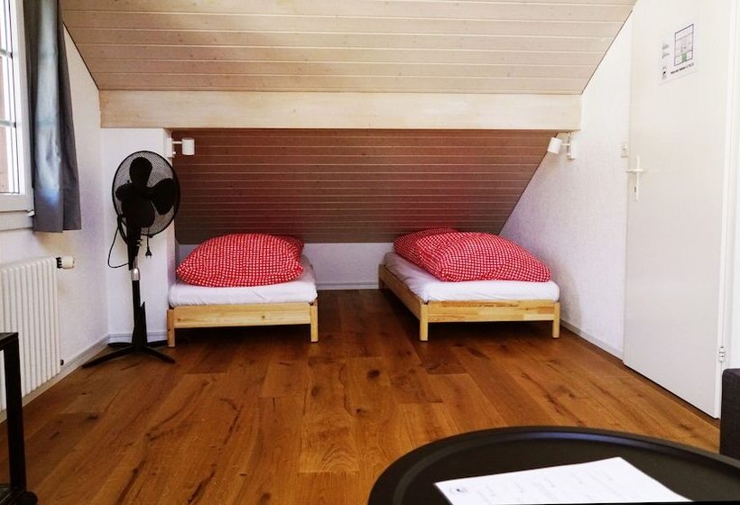 Hotel Adventure Guesthouse