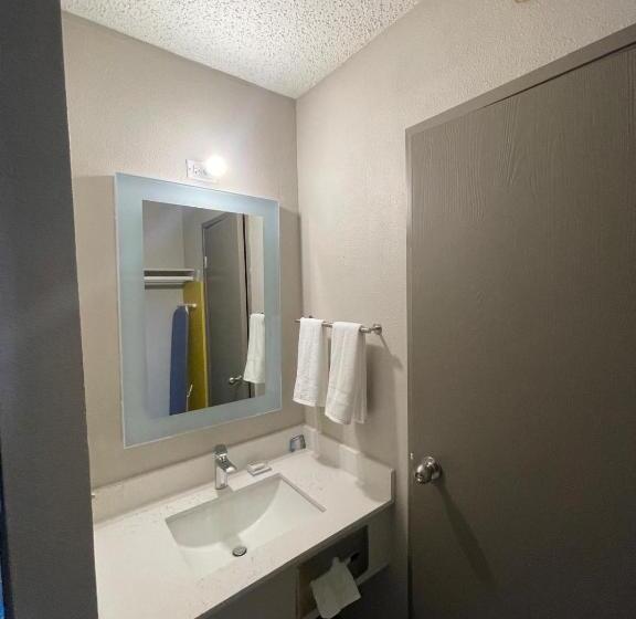 فندق Days Inn By Wyndham Mandan Bismarck Area