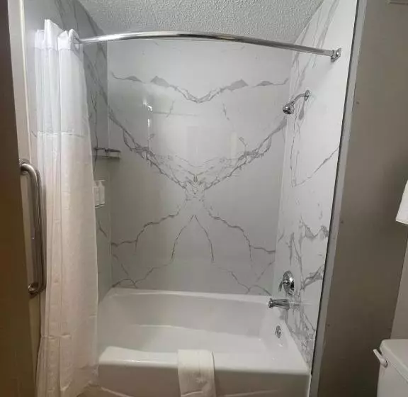 Hotelli Days Inn By Wyndham Mandan Bismarck Area