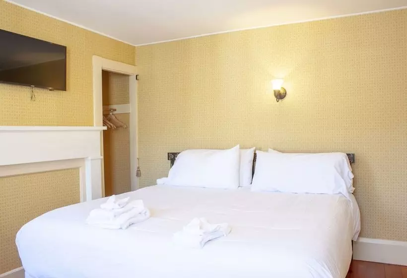 ホテル Hawthorn House