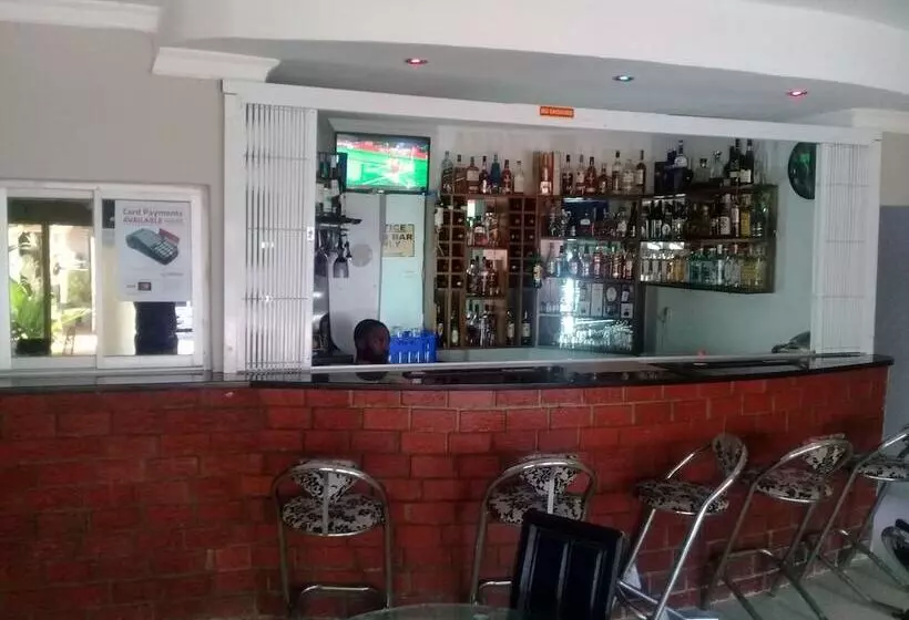 هتل Kakwele Lodge & Tours