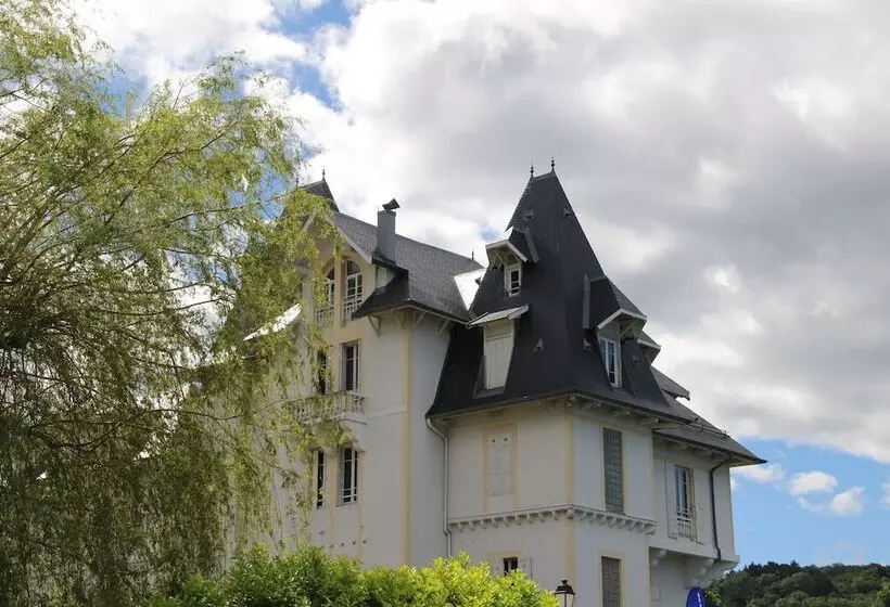 ホテル Le Pavillon Des Fleurs