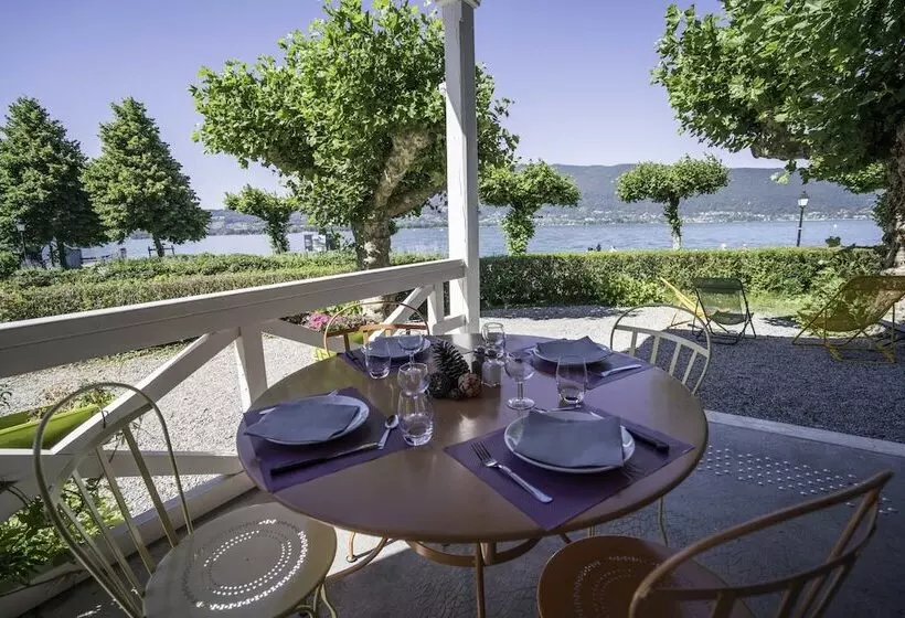 ホテル Le Pavillon Des Fleurs