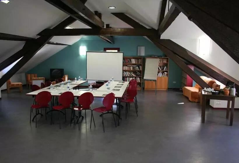 ホテル Le Pavillon Des Fleurs