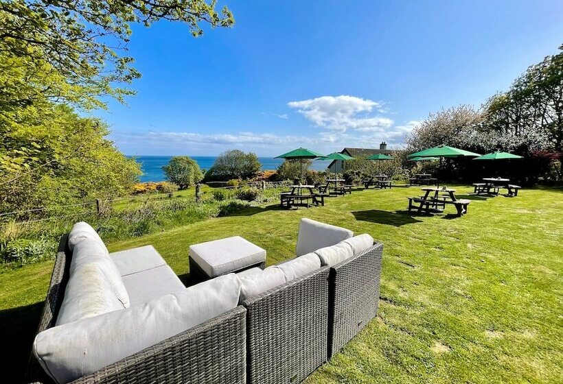 فندق Navidale House  Bed, Breakfast & Bar