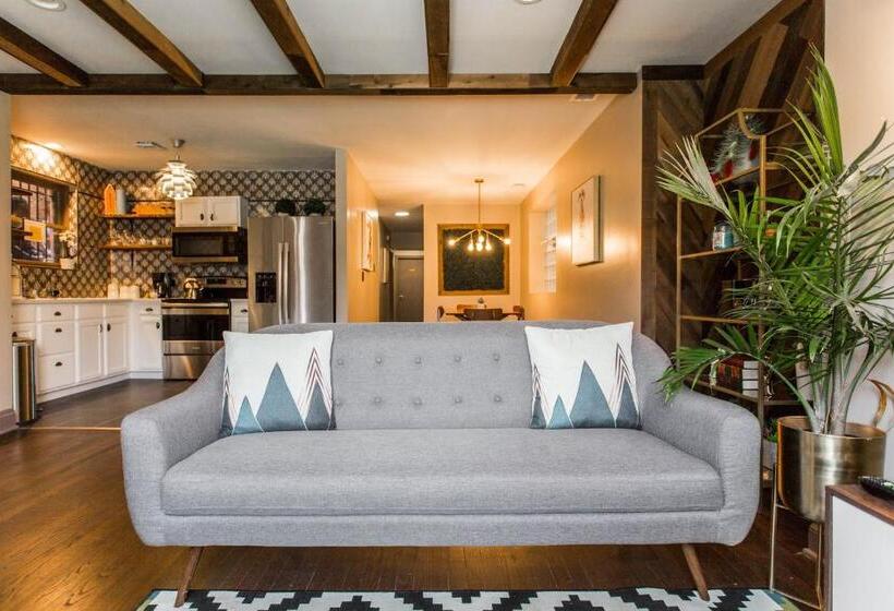 بنسيون Villa Dubois Guest House