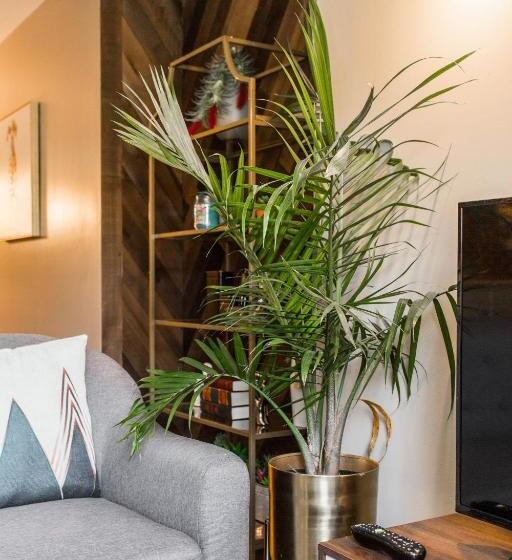 بنسيون Villa Dubois Guest House