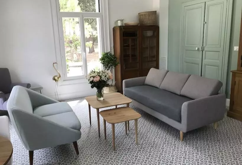 ベッドアンドブレックファースト Domaine De Selhac