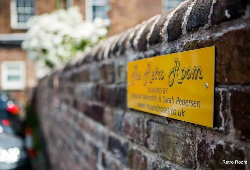 Aamiaismajoitus (B&B) The Golden Lion Inn