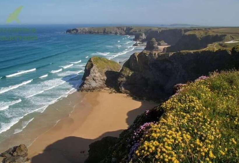 Callestock Courtyard