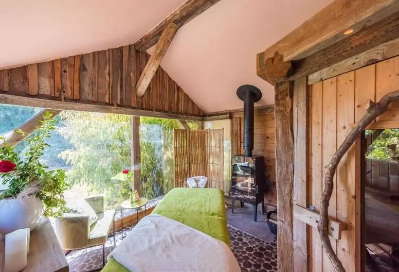 ホテル La Garenne