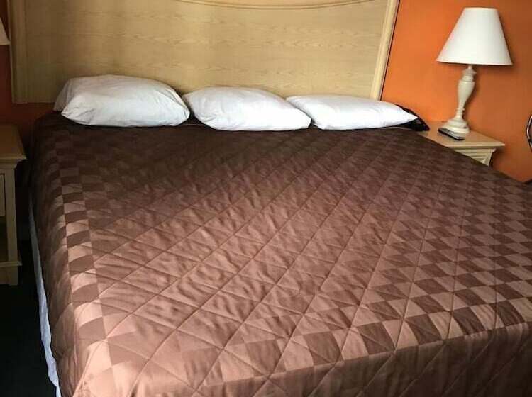 فندق على الطريق Budget Inn