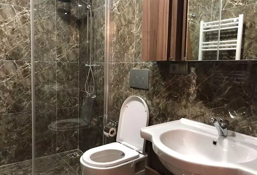 Yakut Villa