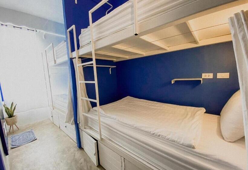 Retkeilymaja Pajamas Koh Chang