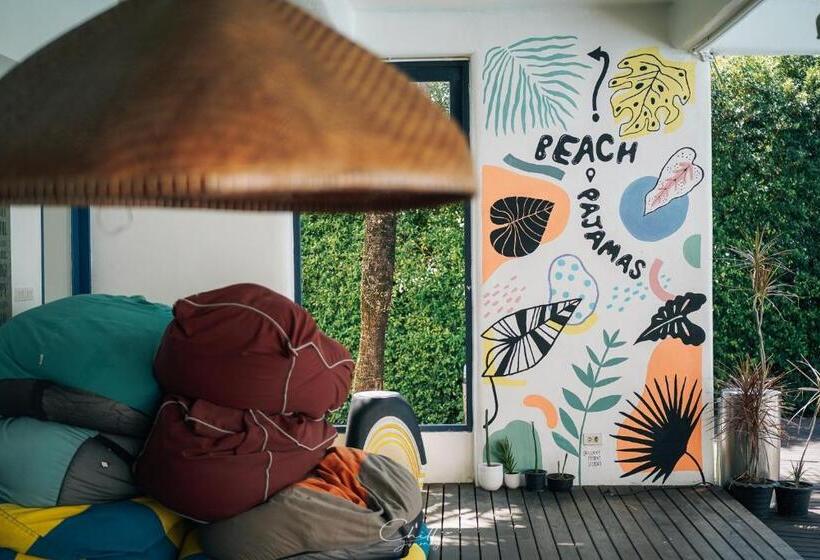 Retkeilymaja Pajamas Koh Chang